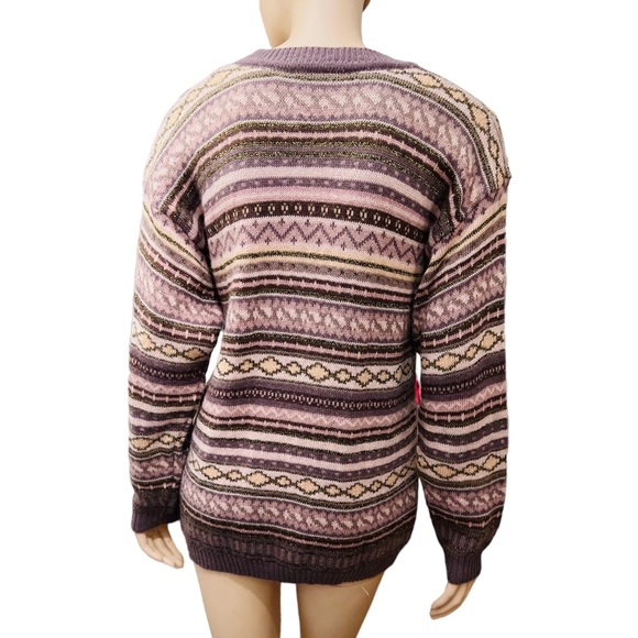 Vintage Man Striped Round Neck Sweater Size M Long Sleeves gold threads - Picture 2 of 9